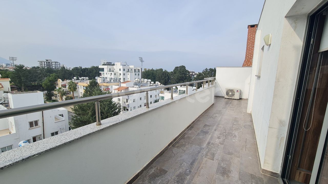 LAVASH ARKASI 2+1  PENTHOUSE - FULL EŞYALI  - MÜKEMMEL KONUM