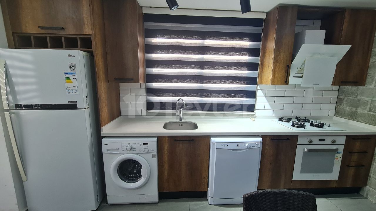 Flat To Rent in Girne Merkez, Kyrenia