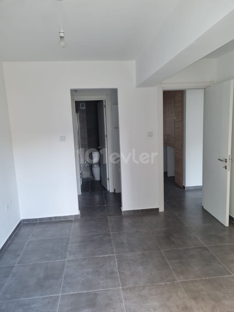 Flat To Rent in Girne Merkez, Kyrenia