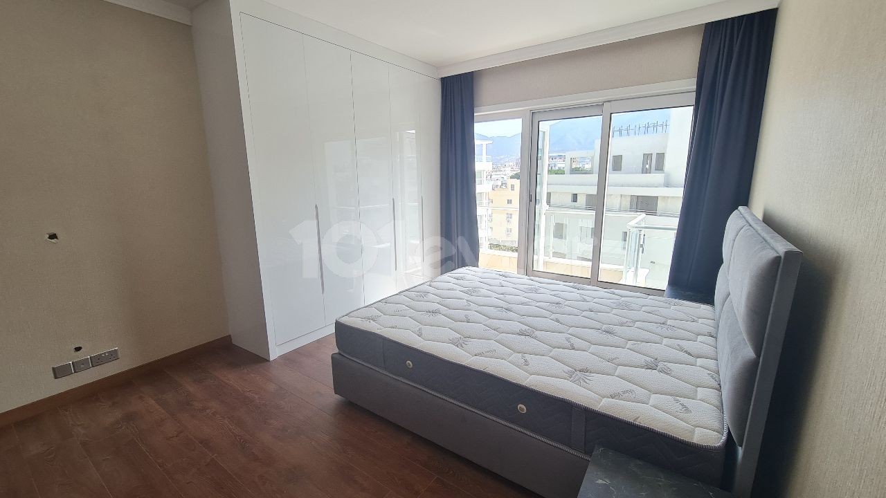 DENİZE SIFIR EŞSİZ MANZARALI 3+1 FULL LÜX EŞYALI DAİRE