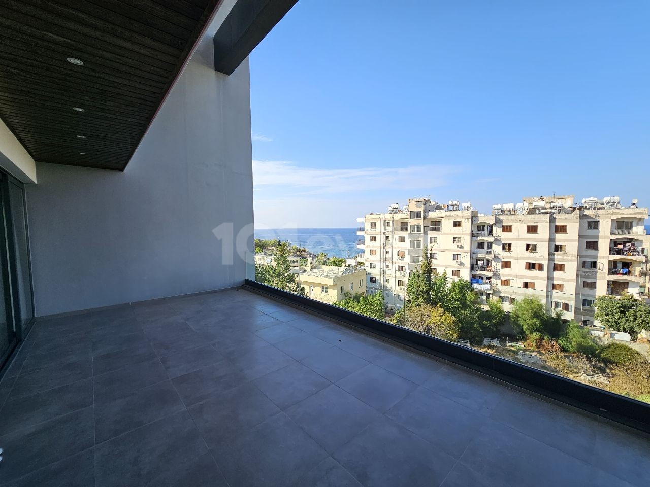 GIRNE AMFI TIYATRO BOLGESI 3+1 DUBLEX PENTHOUSE