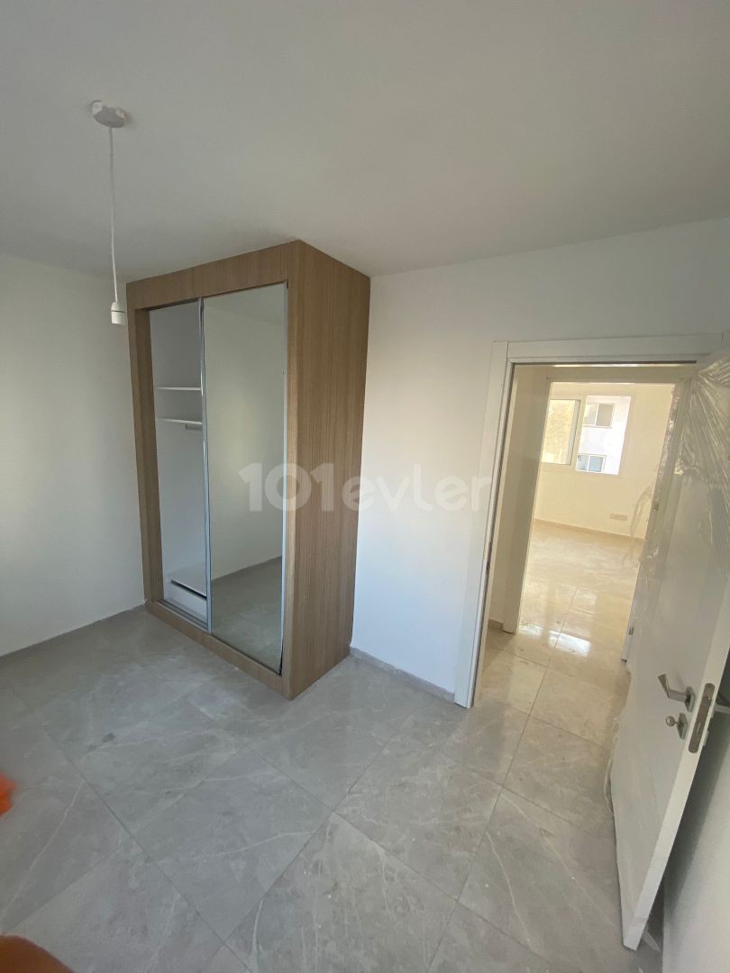 2+1 UNMÖBLIERTE LOFT-WOHNUNG IN ALSANCAK MIT GEMEINSCHAFTSPOOL