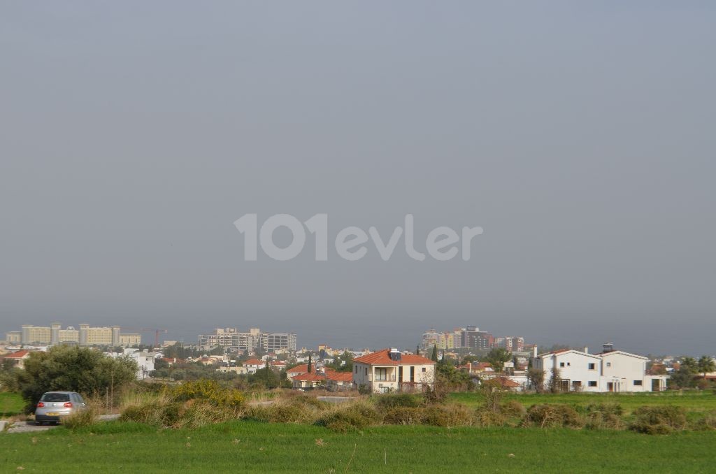 Residential Zoned Plot For Sale in Alsancak, Kyrenia