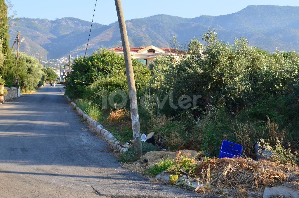 Residential Zoned Plot For Sale in Alsancak, Kyrenia