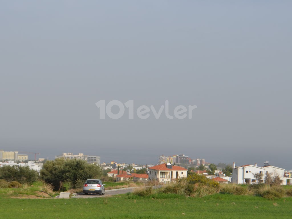 A plot of land for sale in Kyrenia Als Decak ** 