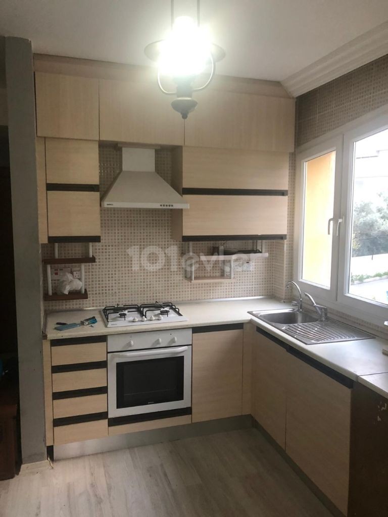 Flat To Rent in Girne Merkez, Kyrenia