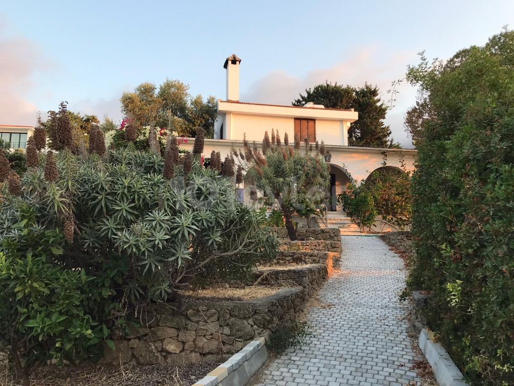 Villa For Sale in Bellapais, Kyrenia