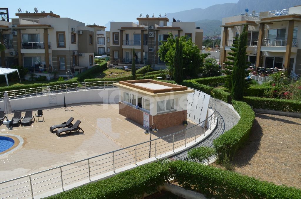 Girne Alsancak Satılık 2+1 Daire / Bahçeli