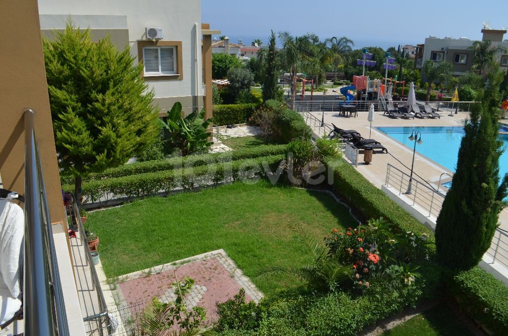 Girne Alsancak Satılık 2+1 Daire / Bahçeli