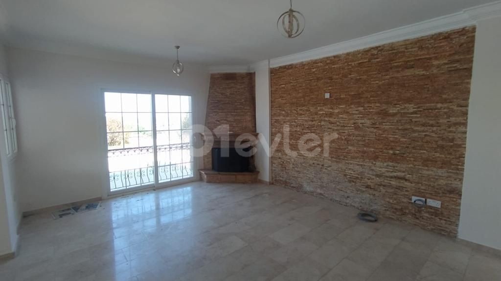 Villa To Rent in Edremit, Kyrenia