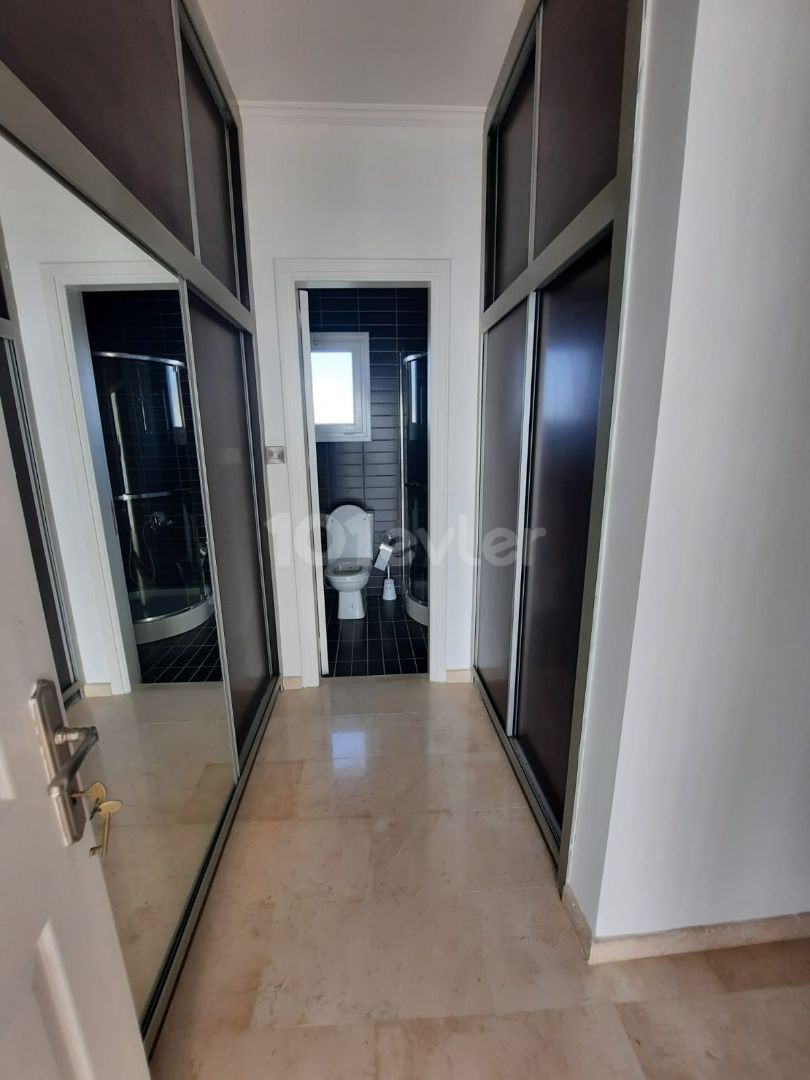 4+1 Villa Zu Vermieten In Kyrenia Alsancak / Mit Pool ** 