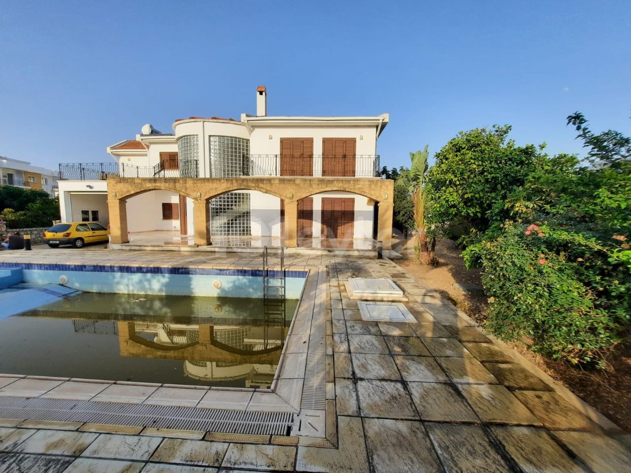 4 + 1 Villas for Rent in Kyrenia Alsancak / with Pool 