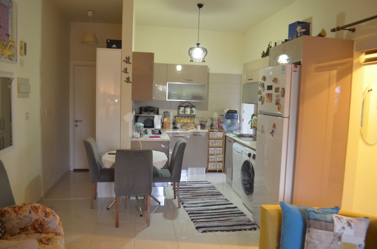 Kyrenia Alsancak Escape 2+1 Apartment mit Garten in Strandnähe zu verkaufen