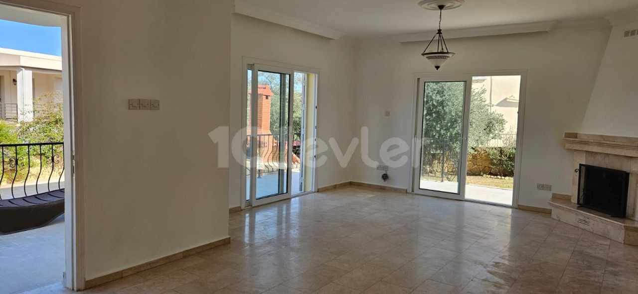 3+1 VILLA FOR RENT IN KYRENIA YEŞİLTEPE / PRIVATE POOL / BIG GARDEN