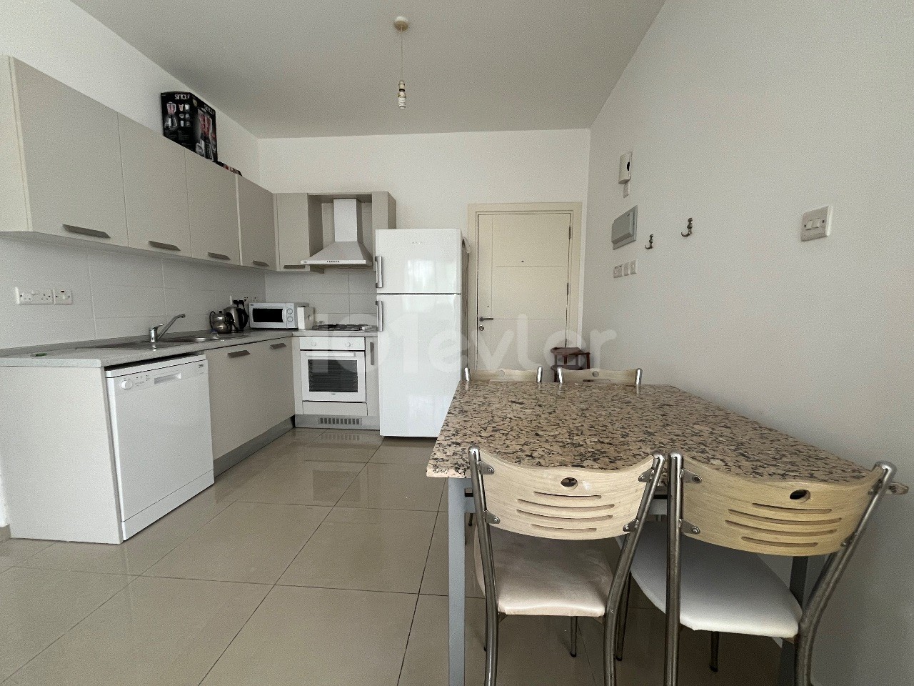 Girne Karaoğlanoğlu 2+1 Apartment with Garden for Rent