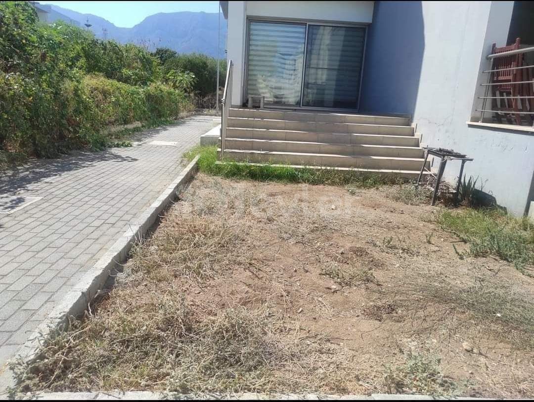 Girne Karaoğlanoğlu 2+1 Apartment with Garden for Rent