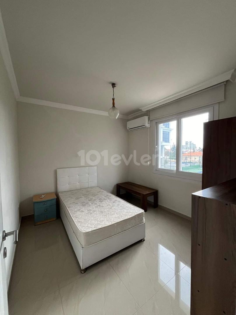 Girne Doğanköy’de  Kiralık Temiz Bakımlı 3+1 Daire