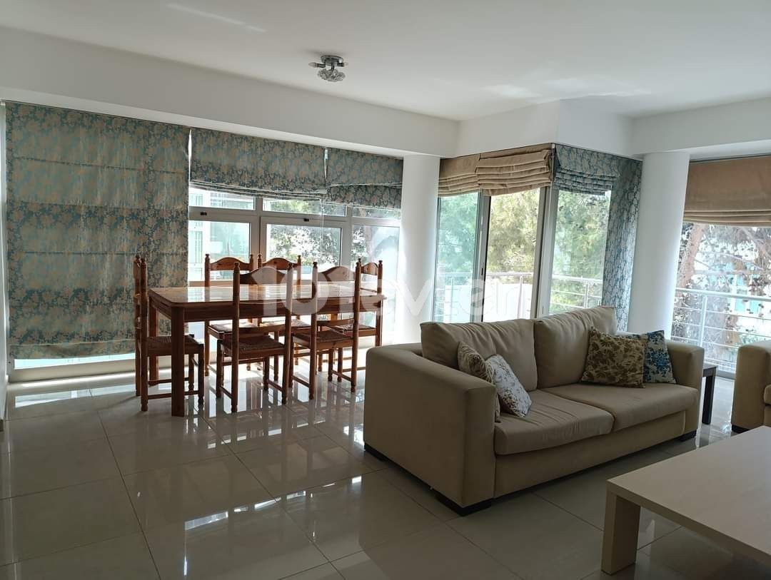 Furnished 3+1 Flat for Rent in Girne Center!