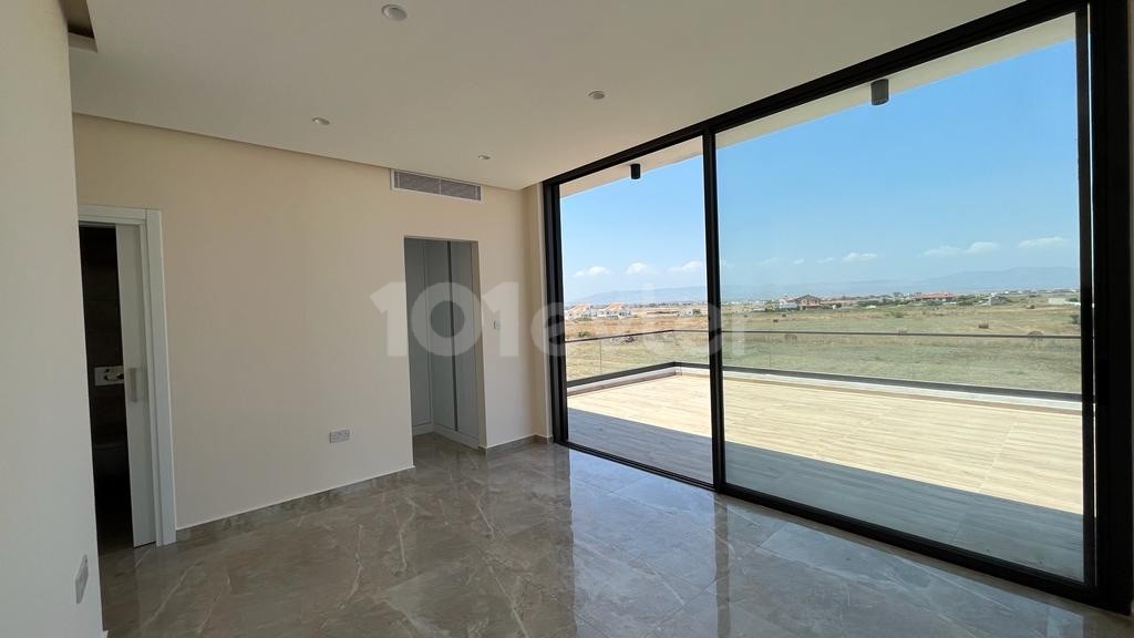 Modern style large and beautiful 4+1 villa in Yeniboğaziçi region just 3 minutes away from natural sandy beach Long Beach 