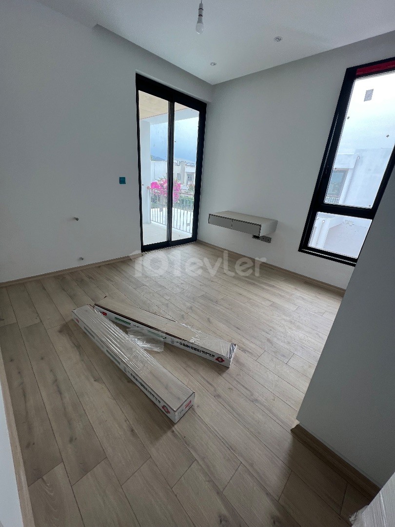 MÖGLICHKEIT, AN DAS UNTERNEHMEN ZU ZAHLEN!! 3+1 DOPPELVILLA ZUM VERKAUF IN NIKOSIA/KÜÇÜKKAYMAKLI MIT HOCHWERTIGEN MATERIALIEN UND VERARBEITUNG. 0533 859 21 66