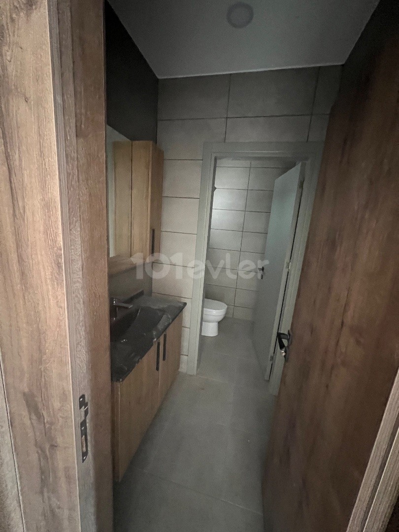 NEW 3+1 FLAT FOR SALE IN NICOSIA/KÜÇÜKKAYMAKLI, 150 m2 TURKISH KOÇAN WITH ELEVATOR.. 0533 859 21 66