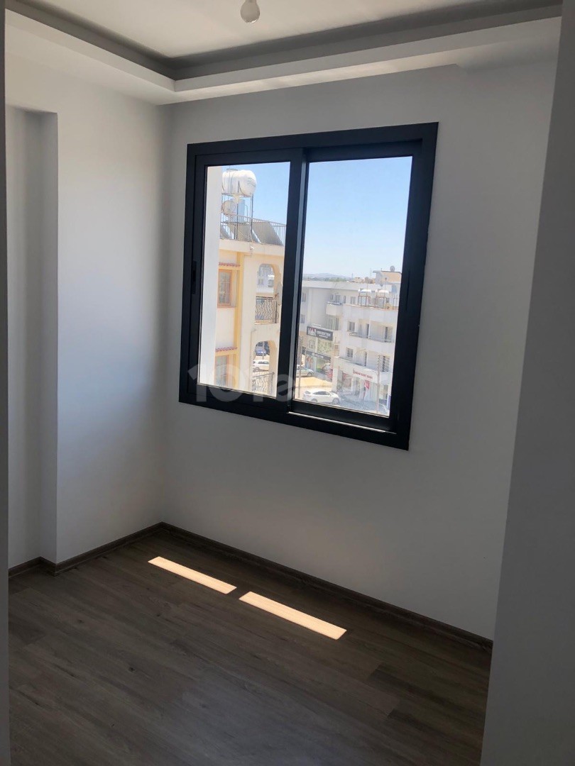 LEFKOŞA/GÖNYELİ DE TÜM VERGİLERİ ÖDENMİŞ FULL EŞYALI 95 m2 TÜRK KOÇAN SATILIK SIFIR 2+1 DAİRE.. 0533 859 21 66