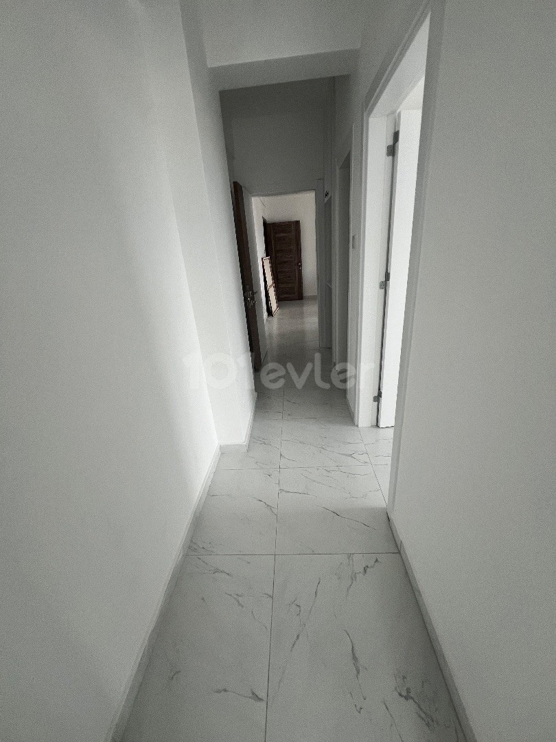 NEUE 2+1 WOHNUNGEN ZUM VERKAUF IN NICOSIA/GÖNYELİ ZENTRALE LAGE TÜRKISCHES KOÇAN MIT AUFZUG. 0533 859 21 66