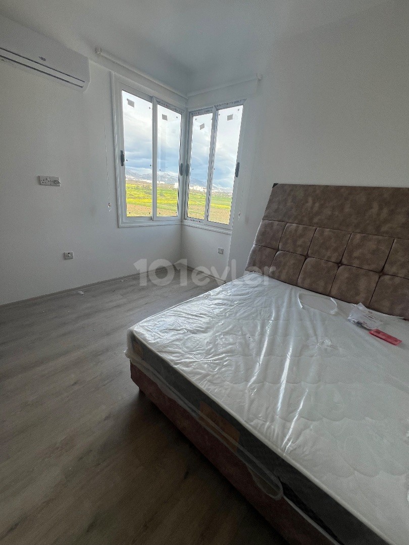 LEFKOŞA/GÖNYELİ DE FULL SIFIR EŞYALI 165 m2 TÜRK KOÇAN SATILIK 3+1 PENTHOUSE.. 0533 859 21 66