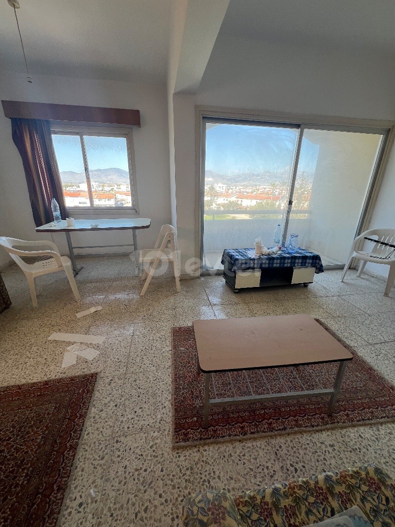 LEFKOŞA/TAŞKINKÖY SOSYAL KONUTLARDA SATILIK 3+1 DAİRE.. 0533 859 21 66