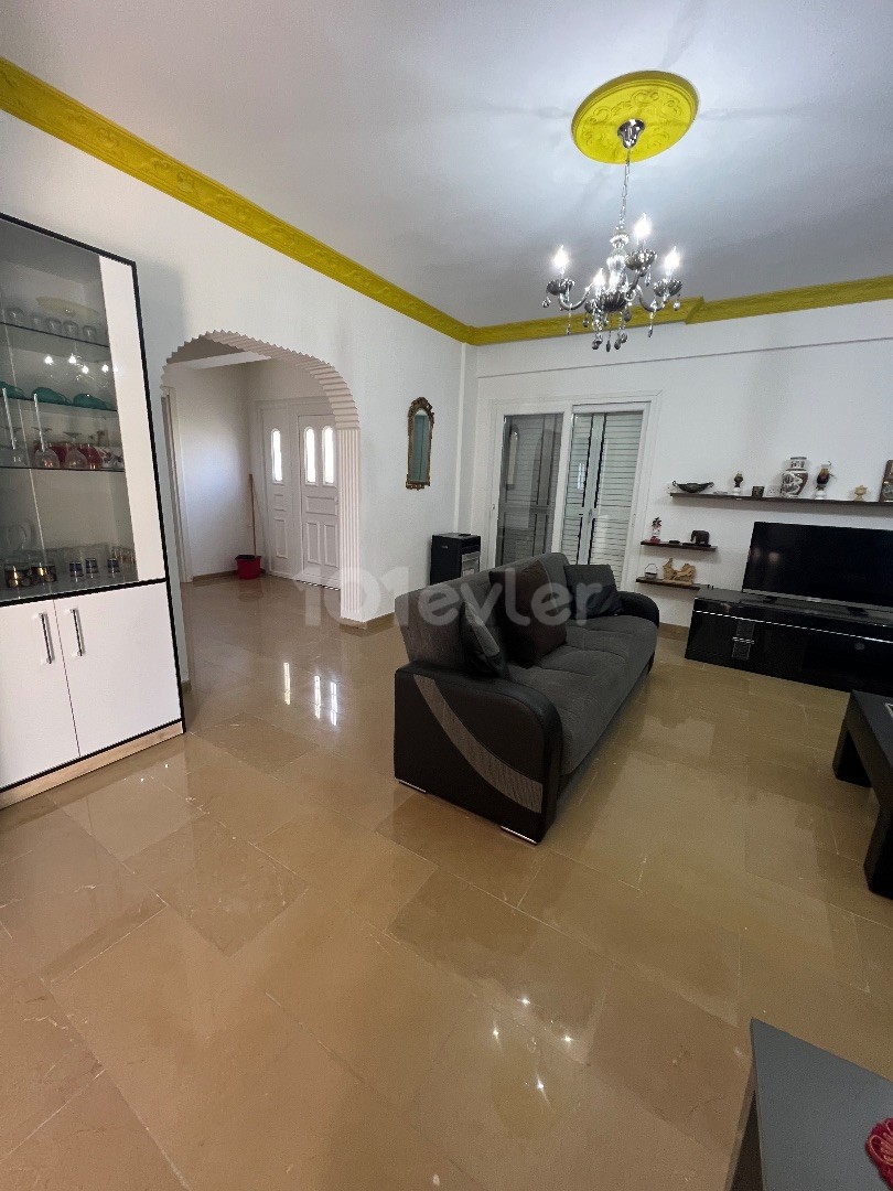 FULLY FURNISHED 4+1 DETACHED VILLA FOR SALE WITH 250 m2 CLOSED AREA, BUILT ON A LAND OF 850 m2 IN GİRNE/ALAGADİ..0533 859 21 66