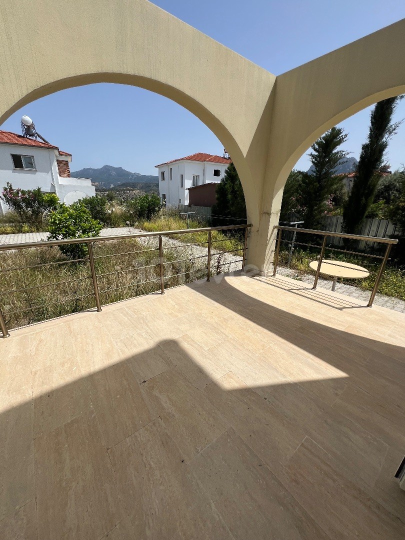 FULLY FURNISHED 4+1 DETACHED VILLA FOR SALE WITH 250 m2 CLOSED AREA, BUILT ON A LAND OF 850 m2 IN GİRNE/ALAGADİ..0533 859 21 66