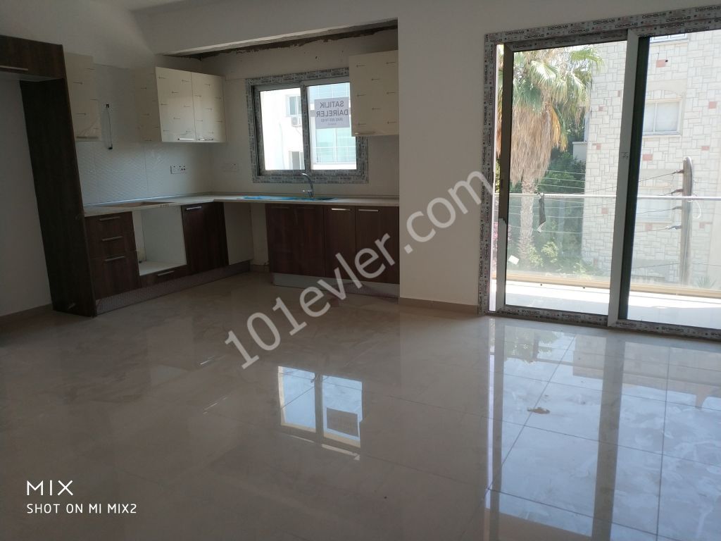 Flat For Sale in Küçük Kaymaklı, Nicosia