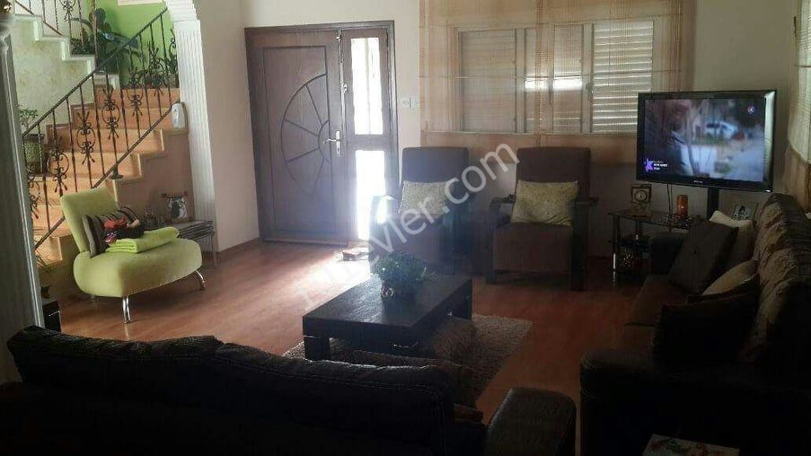 Semi Detached For Sale in Hamitköy, Nicosia