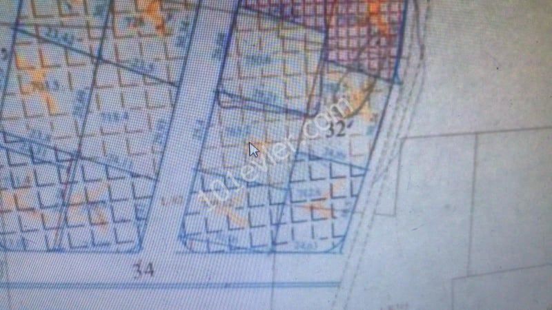 A plot of 763 m2 for sale in the Zefir district of Nicosia, 100 meters from the road with 2 floors decision763 ** 