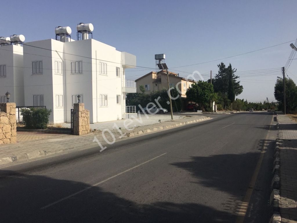 Flat To Rent in Dikmen, Kyrenia