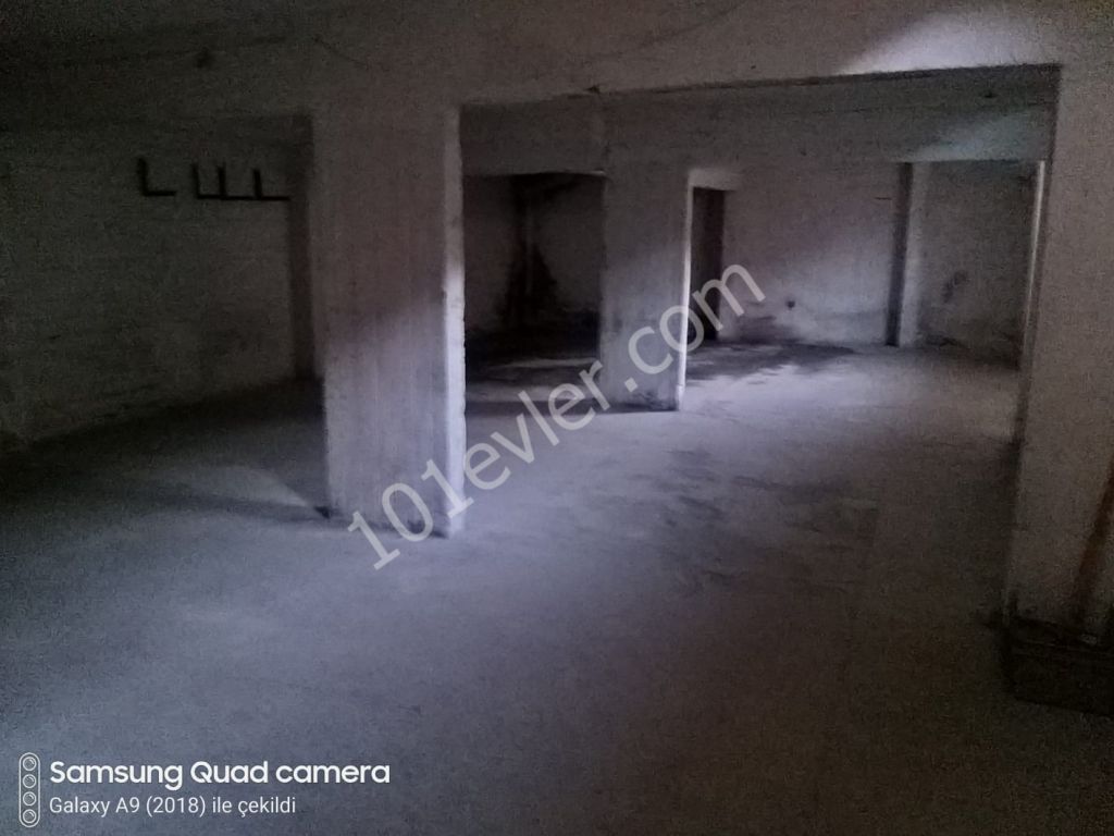 Warehouse To Rent in Lefkoşa Surlariçi, Nicosia