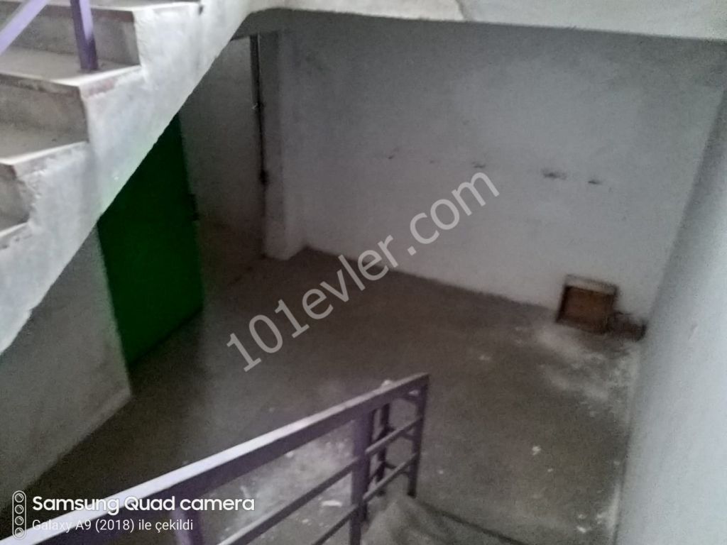 Warehouse To Rent in Lefkoşa Surlariçi, Nicosia