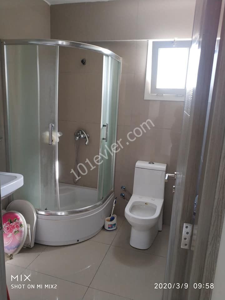 Flat To Rent in Yenişehir, Nicosia