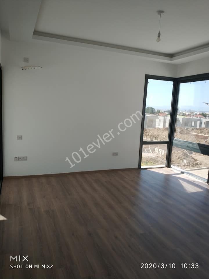 Hamitköy de havuzlu süper lüx 4+1 villa