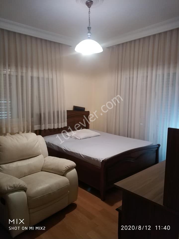 Dumlupınar da 3+1 aylık ödemeli kiralık daire