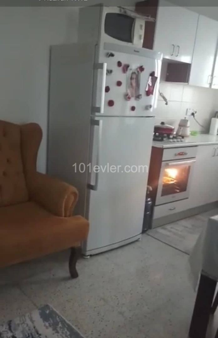 Haspolat Belediye evlerinde full eşyalı kiralık 2+1 daire