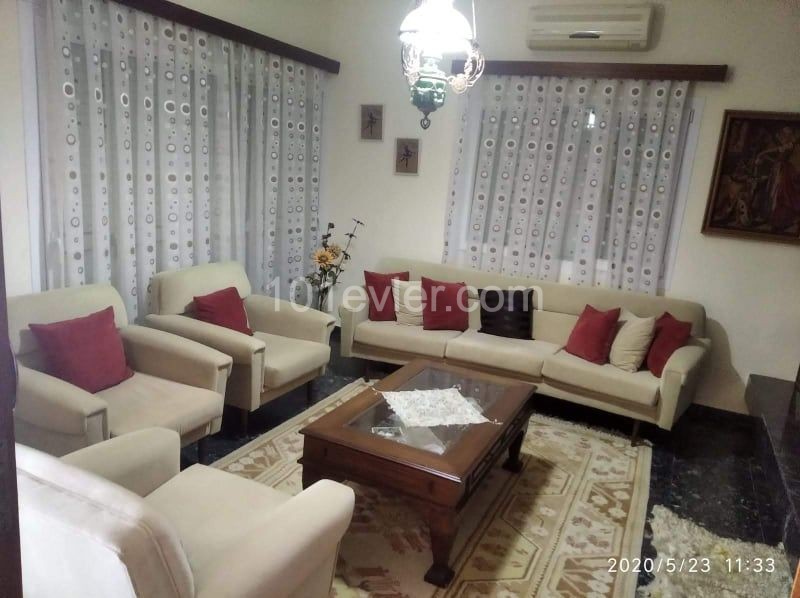 Detached House For Sale in Aşağı Bostancı, Guzelyurt