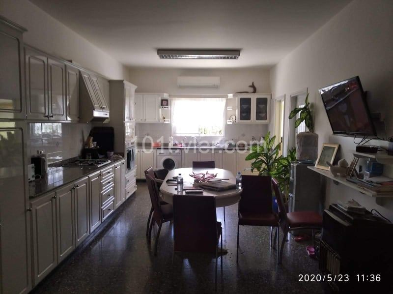 Detached House For Sale in Aşağı Bostancı, Guzelyurt