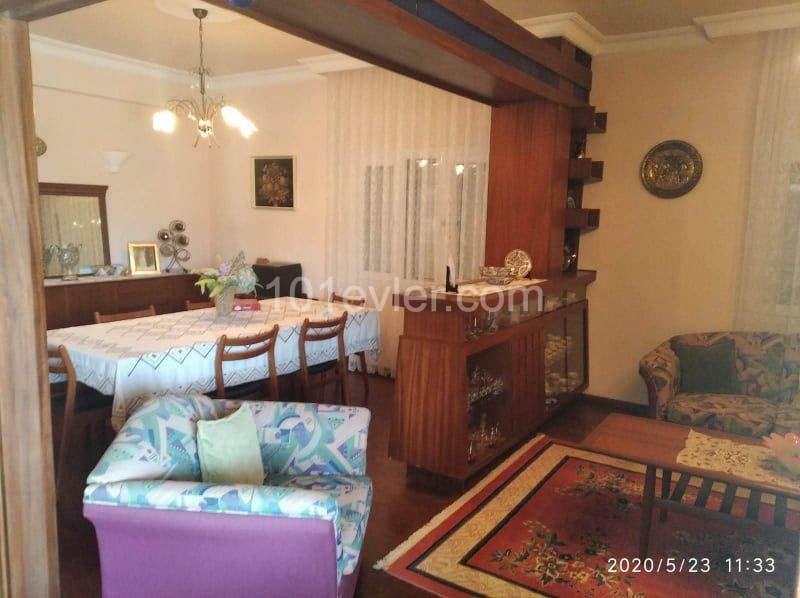 Detached House For Sale in Aşağı Bostancı, Guzelyurt