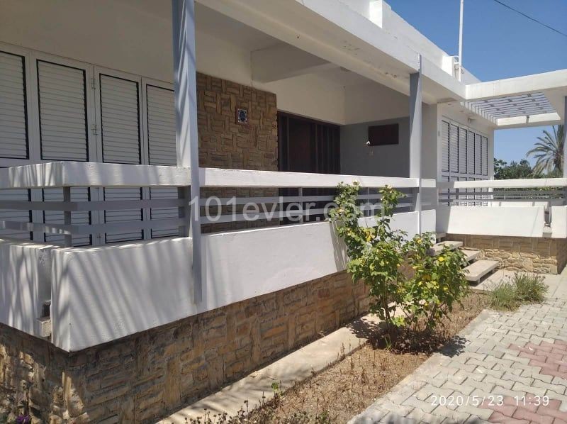 Einfamilienhaus Kaufen in Aşağı Bostancı, Guzelyurt