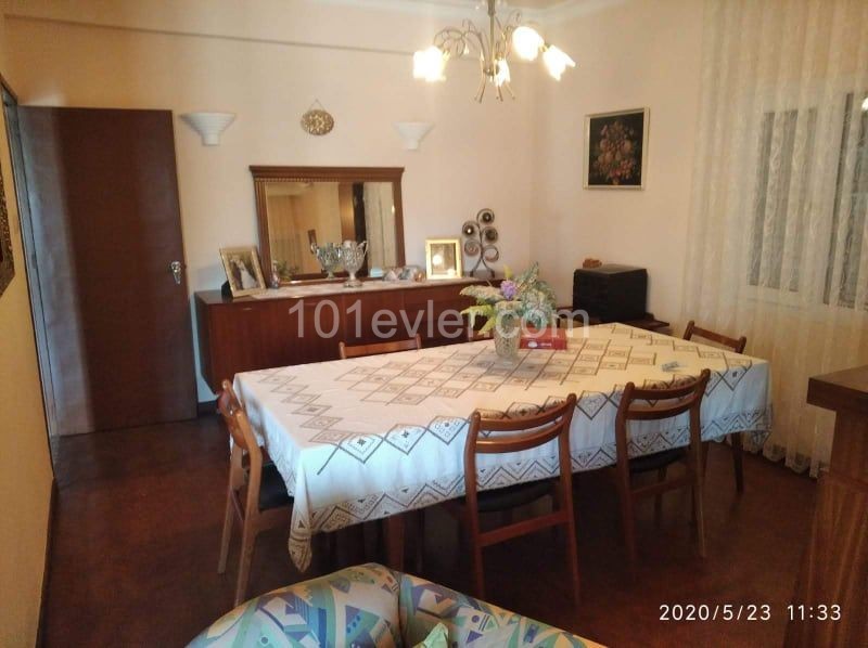 Detached House For Sale in Aşağı Bostancı, Guzelyurt