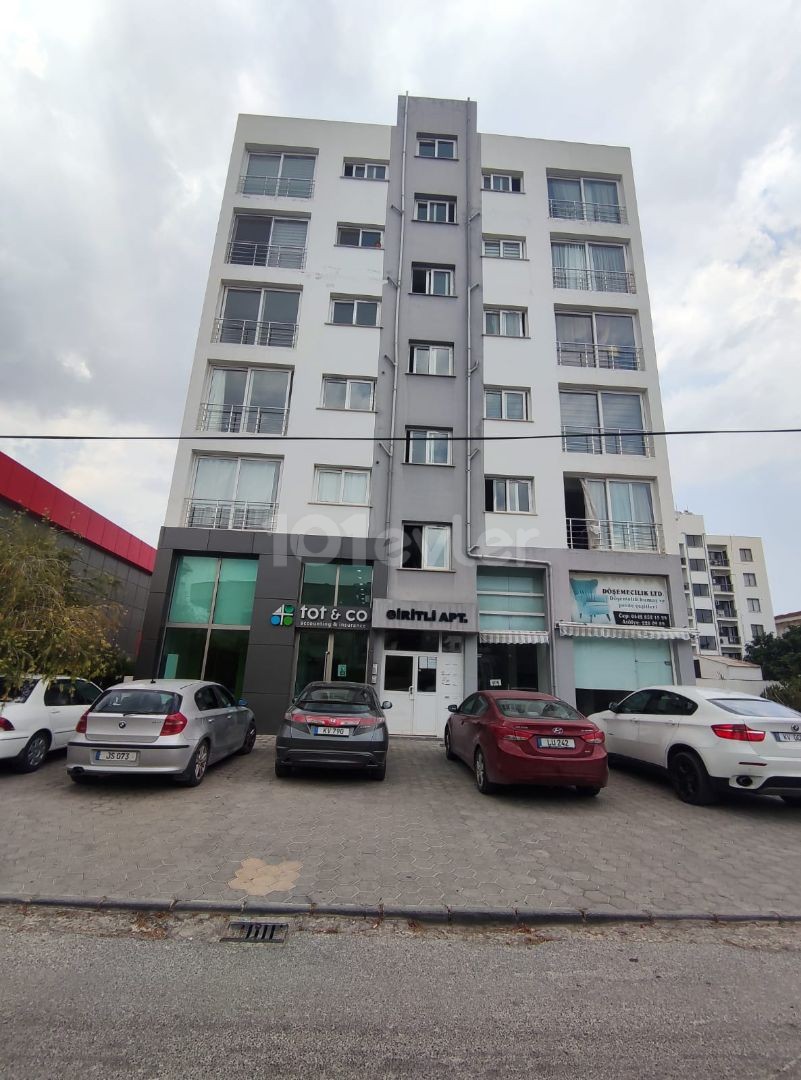 KUMSAL DA FIRSAT DAİRE 3+1 