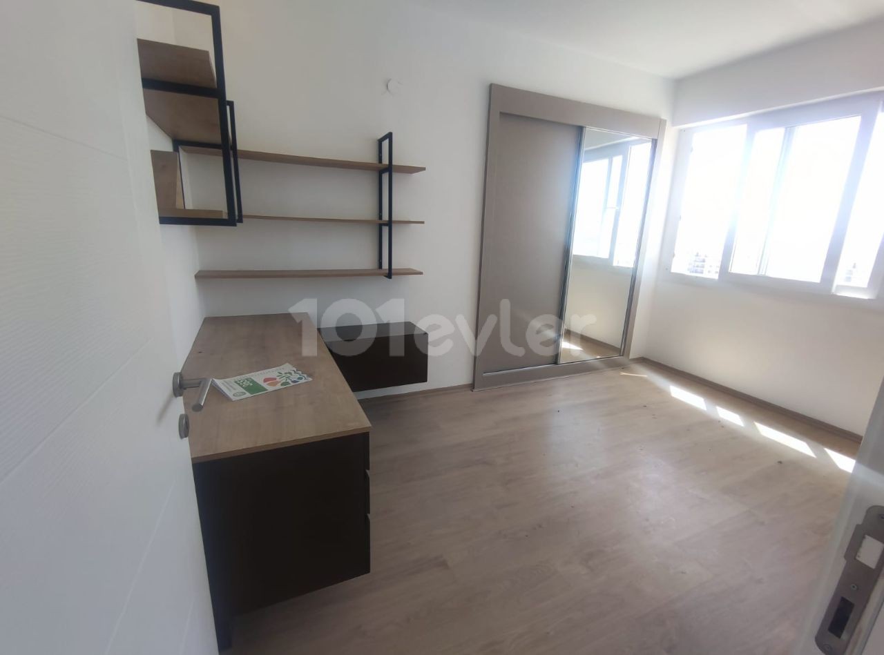 OPPORTUNITY APARTMENT-Apartment with a size of 2 +1 , 85 m2 in Nicosia-Demirhan. ** 