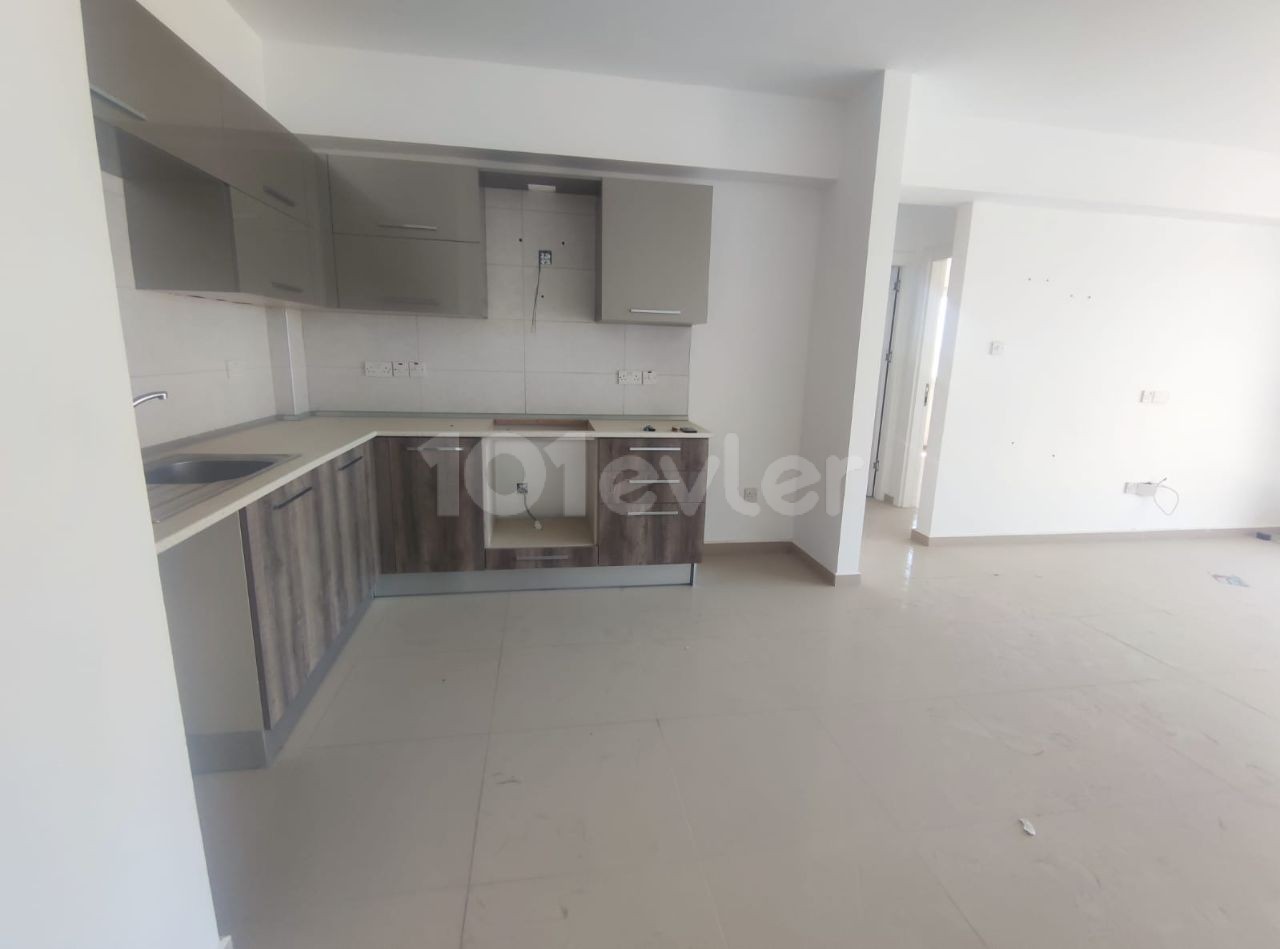 OPPORTUNITY APARTMENT-Apartment with a size of 2 +1 , 85 m2 in Nicosia-Demirhan. ** 