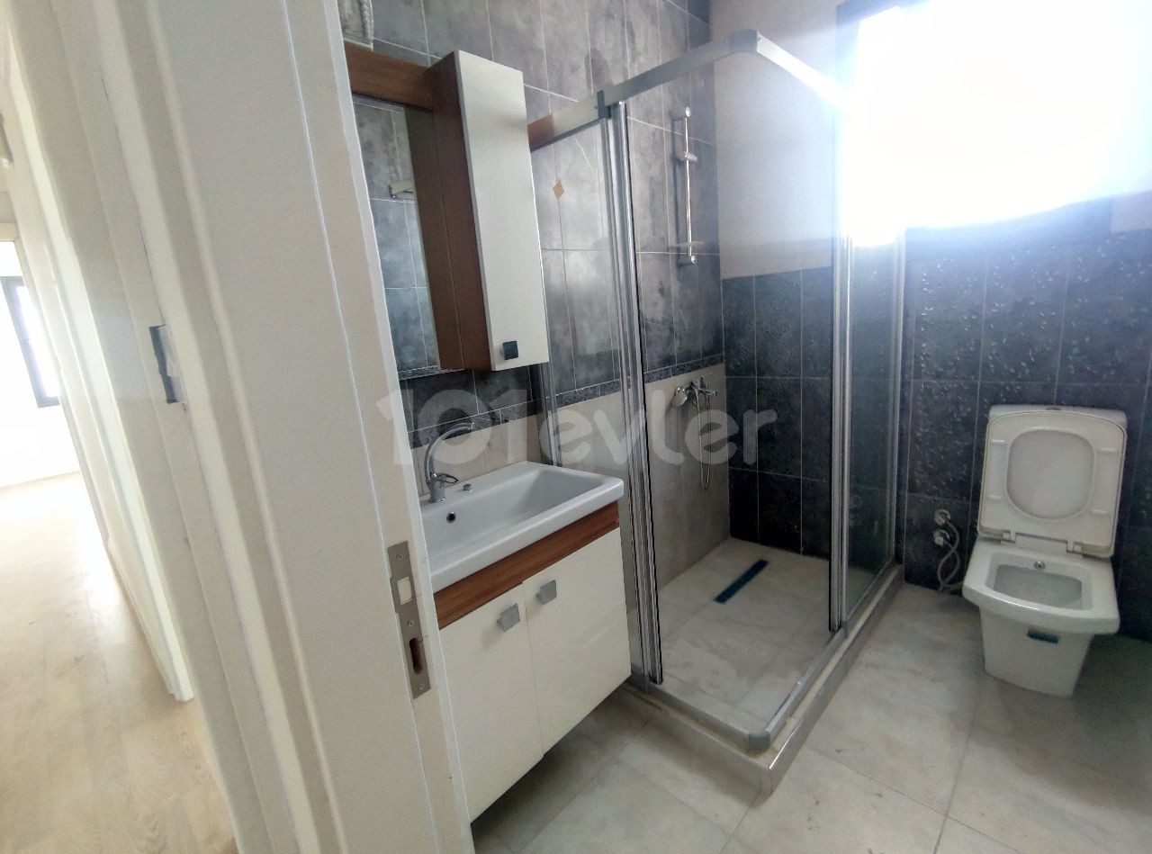 Penthouse zu vermieten in Yenisehir ** 